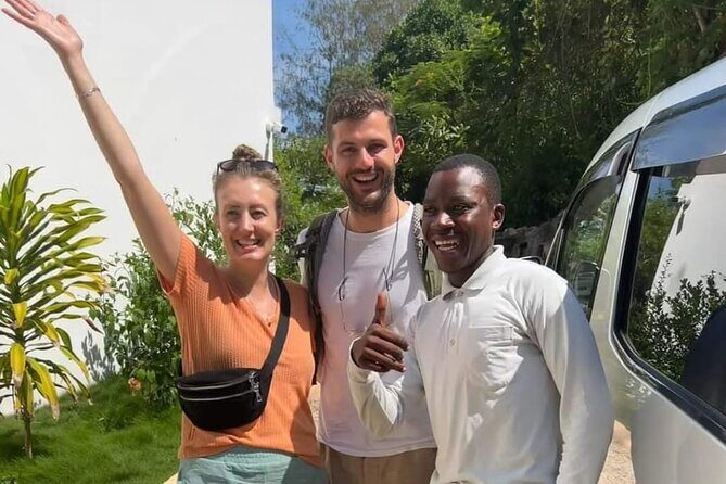 Zanzibar taxi service/airport transfer - Private transfer for up to 6: your group stays together
